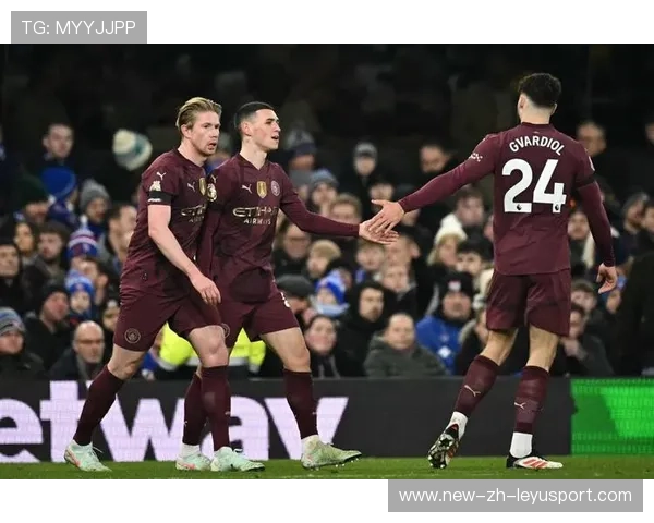 德布劳内弧顶劲射曼城扩大比分